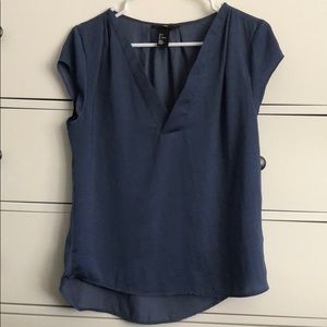 H&M short sleeve blouse